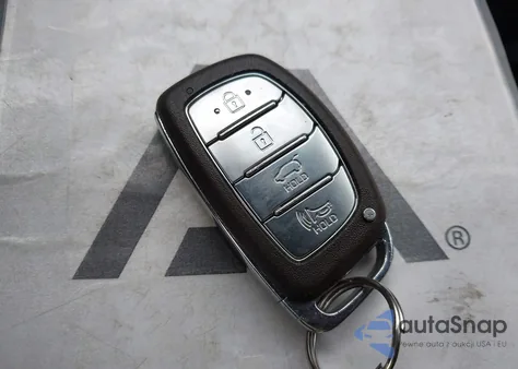 2019 Hyundai Tucson Value z USA, uszkodzony, nr VIN KM8J3CA46KU956749